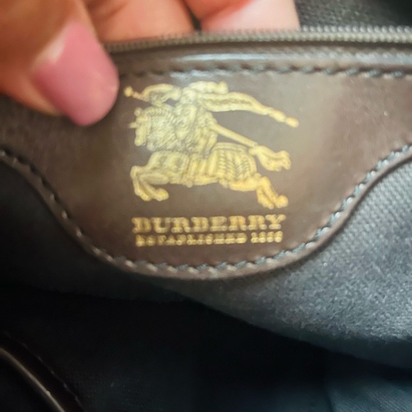 Authentic Burberry Tote - Picture 3 of 4
